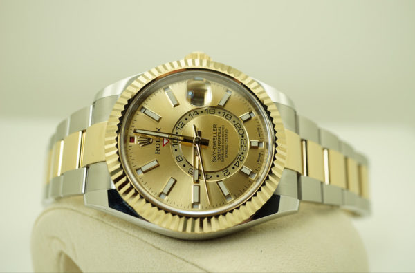 Rolex 326933 SKY-DWELLER TWO TONE 18K/SS CHAMPAGNE DIAL 2019 WARRANTY FULL SET