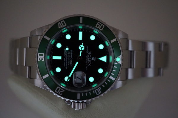 Rolex 16610LV SUBMARINER KERMIT GREEN BEZEL 50th ANNIVERSARY Z SERIAL FULL SET