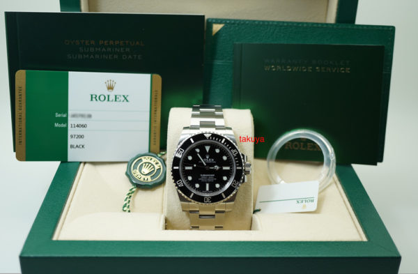 BRAND NEW Rolex 114060 SUBMARINER CERAMIC NO DATE RANDOM SERIAL 2019 FULL SET