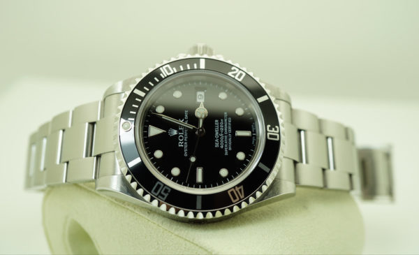 Rolex 16600 SEA-DWELLER M SERIAL STAINLESS STEEL 40MM COMPLETE SET