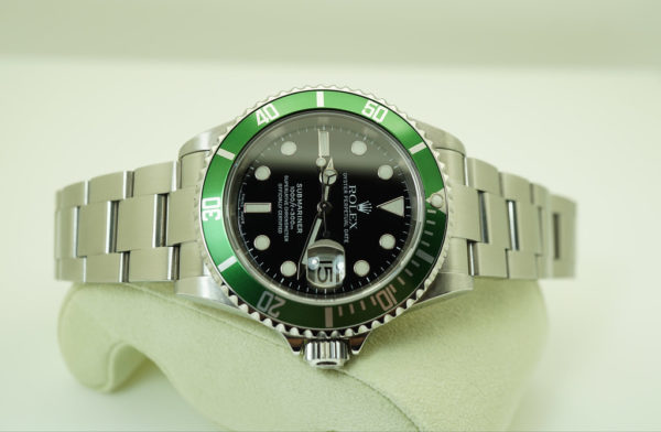 Rolex 16610LV SUBMARINER KERMIT GREEN BEZEL 50th ANNIVERSARY D SERIAL FULL SET