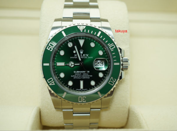 Rolex 116610LV SUBMARINER HULK CERAMIC GREEN DIAL RANDOM 2019 WARRANTY FULL SET