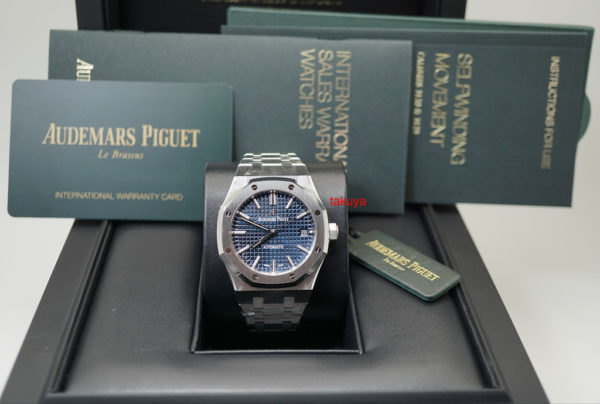 BRAND NEW Audemars PIGUET ROYAL OAK 15450 BLUE DIAL 37MM RANDOM SERIES 2019 FULL SET