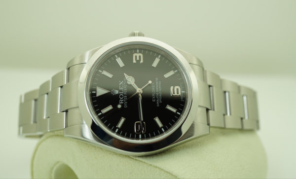 Rolex 214270 EXPLORER I 39MM SS RANDOM SERIAL MK1 DIAL BOXES PAPERS