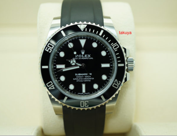 Rolex 114060 SUBMARINER CERAMIC NO DATE RANDOM SERIAL 2019 WARRANTY FULL SET