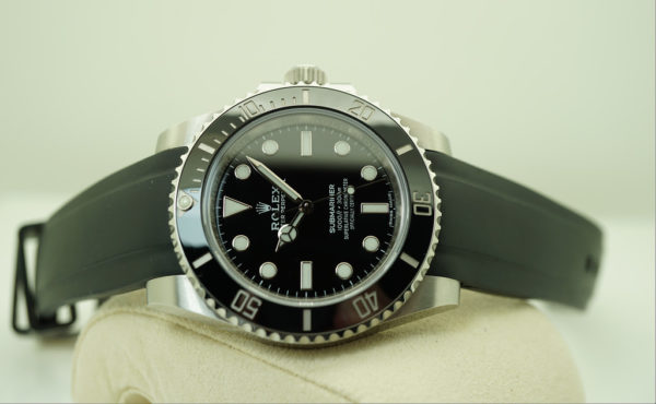 Rolex 114060 SUBMARINER CERAMIC NO DATE RANDOM SERIAL 2019 WARRANTY FULL SET