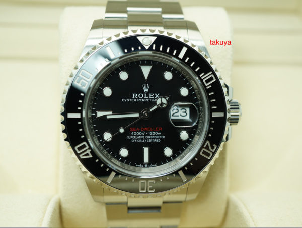 MINT Rolex 126600 SEA-DWELLER 43 CYCLOP RED TEXT 2018 WARRANTY FULL SET