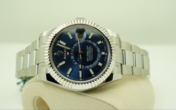 BRAND NEW Rolex 326934 SKY-DWELLER STAINLESS STEEL BLUE DIAL 2019 COMPLETE SET