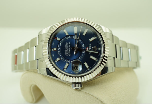 BRAND NEW Rolex 326934 SKY-DWELLER STAINLESS STEEL BLUE DIAL 2019 COMPLETE SET