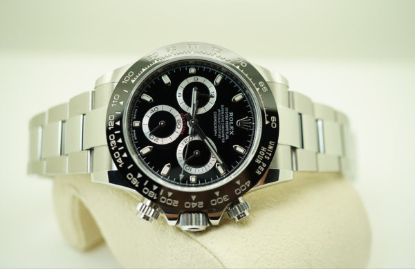 Rolex 116500 COSMOGRAPH DAYTONA CERAMIC BEZEL BLACK DIAL 2019 WARRANTY FULL SET