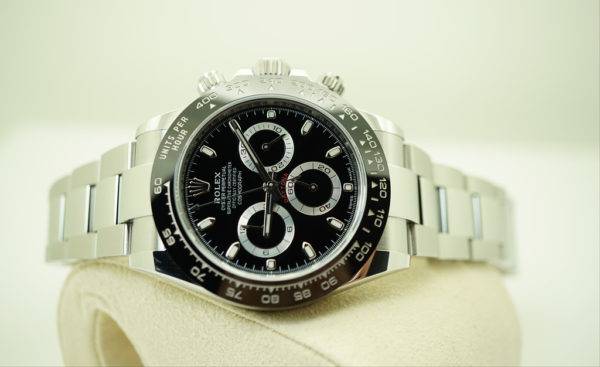 Rolex 116500 COSMOGRAPH DAYTONA CERAMIC BEZEL BLACK DIAL 2019 WARRANTY FULL SET