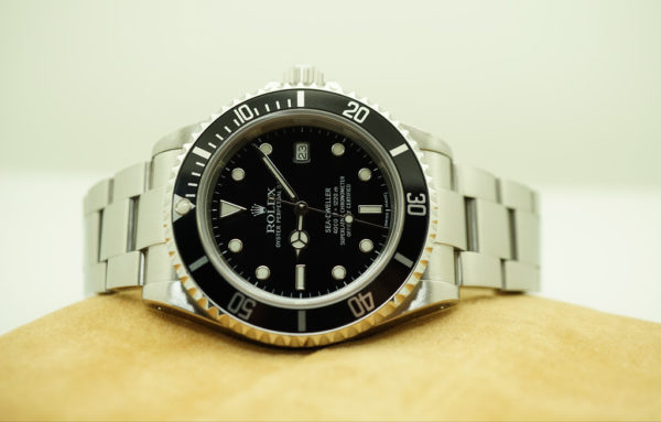 Rolex 16600 SEA-DWELLER K SERIAL STAINLESS STEEL 40MM BOXES PAPERS