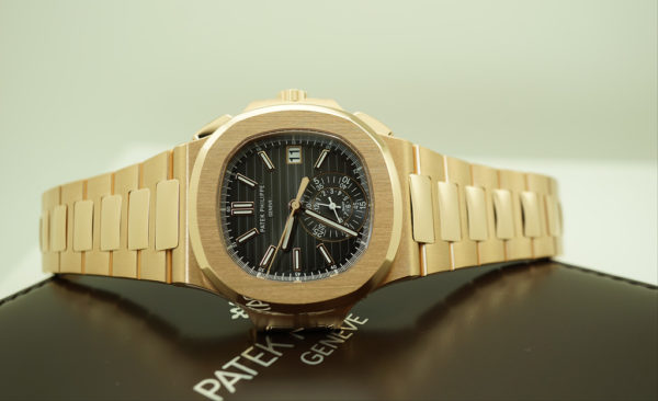 LIKE NEW Patek PHILIPPE 5980/1R NAUTILUS CHRONOGRAPH 18K ROSE GOLD 2019 FULL SET