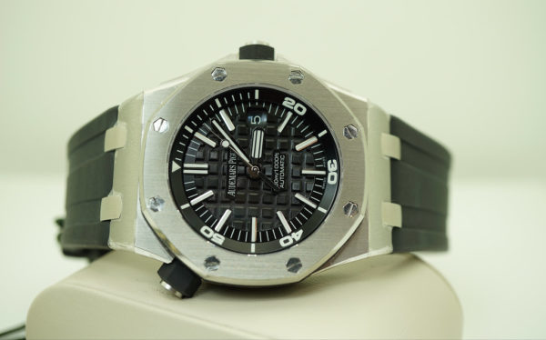 NEW Audemars PIGUET ROYAL OAK OFFSHORE DIVER STEEL 15703ST H SERIES COMPLETE SET