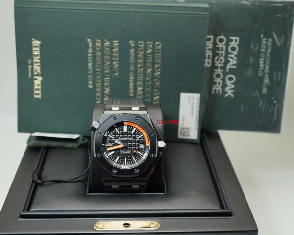 Audemars PIGUET ROYAL OAK OFFSHORE BLACK CERAMIC DIVER 15707CE COMPLETE SET