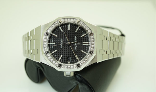 BRAND NEW Audemars PIGUET ROYAL OAK 15451 DIAMOND BEZEL BLACK DIAL 37MM 2020 FULL SET