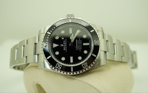 Rolex 114060 SUBMARINER CERAMIC NO DATE 2020 WARRANTY COMPLETE SET