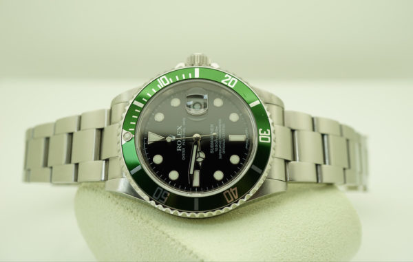 Rolex 16610LV GREEN SUBMARINER 50th ANNIVERSARY M SERIAL BOXES PAPERS