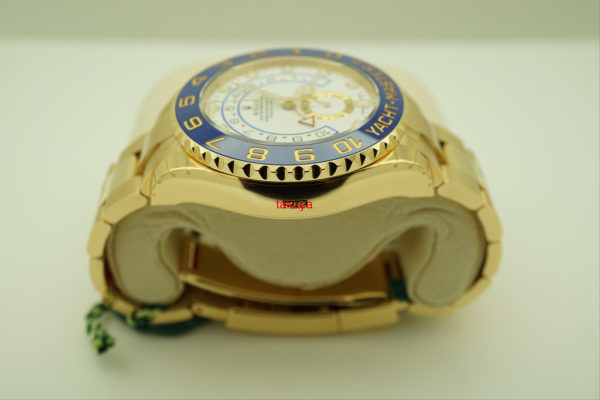 BRAND NEW Rolex 116688 YACHTMASTER II NEWER DIAL 18K YELLOW GOLD 2020 COMPLETE SET