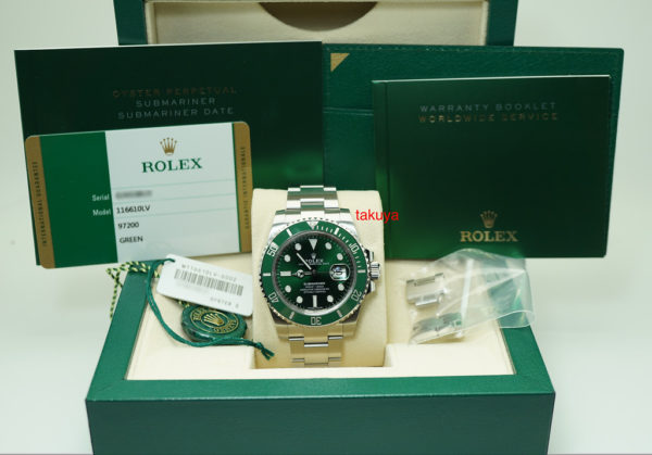 Rolex 116610LV SUBMARINER HULK CERAMIC GREEN DIAL RANDOM 2017 WARRANTY FULL SET