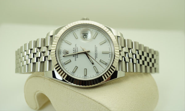 Rolex 126334 DATEJUST 41 FLUTED BEZEL WHITE STICK DIAL JUBILEE 2020 WARRANTY