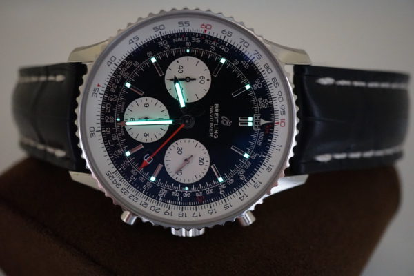 MINT BREITLING Navitimer 1 B01 IN-HOUSE MOVEMENT 43MM 2020 WARRANTY COMPLETE SET