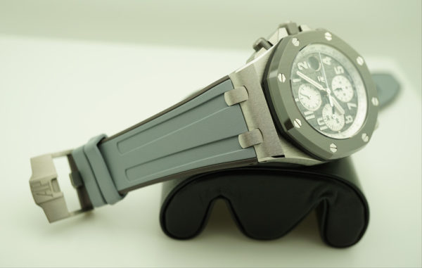 Audemars PIGUET ROYAL OAK OFFSHORE GHOST TITANIUM GREY CERAMIC 42MM 26470IO 2019