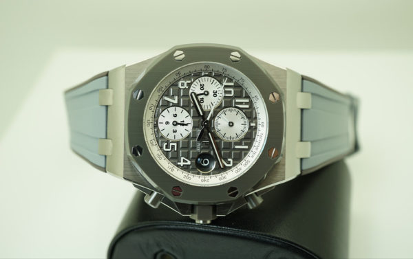 Audemars PIGUET ROYAL OAK OFFSHORE GHOST TITANIUM GREY CERAMIC 42MM 26470IO 2019