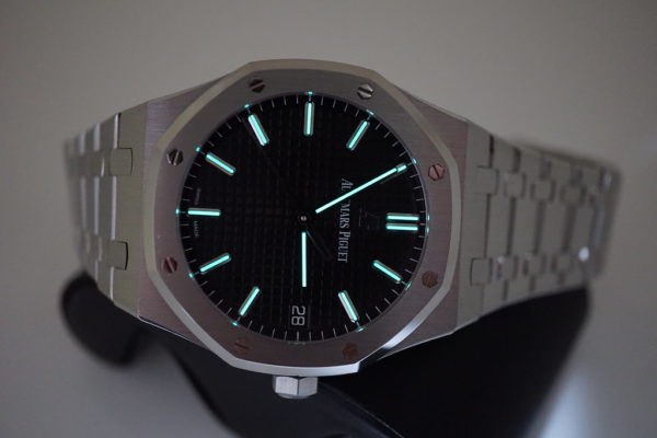 Audemars PIGUET ROYAL OAK 15500ST BLACK DIAL 2019 WARRANTY FULL SET