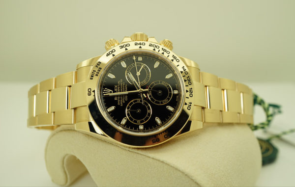 BRAND NEW Rolex 116508 DAYTONA 18K YELLOW GOLD BLACK DIAL 2020 COMPLETE SET