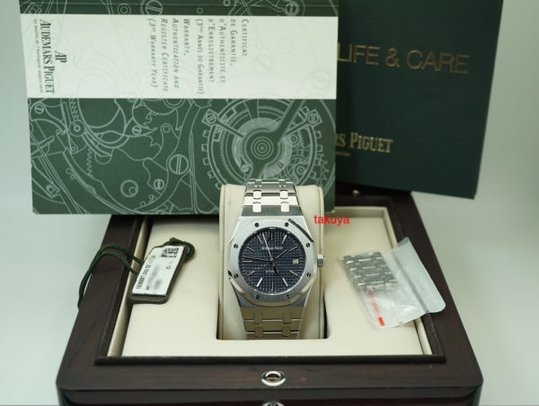 Audemars PIGUET ROYAL OAK 15300ST BLUE DIAL 39MM H SERIES BOXES PAPER - Image 2