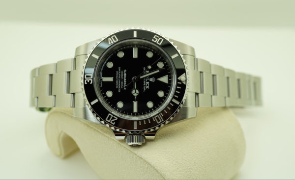 BRAND NEW Rolex 114060 SUBMARINER CERAMIC NO DATE RANDOM SERIAL 2020 FULL SET - Image 8