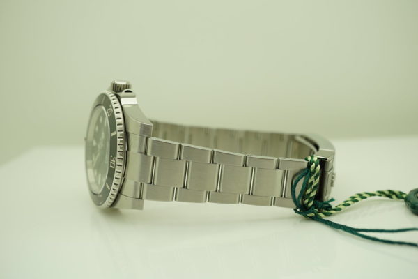 BRAND NEW Rolex 114060 SUBMARINER CERAMIC NO DATE RANDOM SERIAL 2020 FULL SET - Image 5