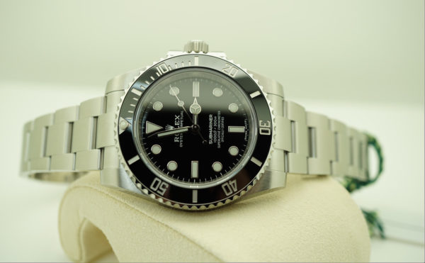 BRAND NEW Rolex 114060 SUBMARINER CERAMIC NO DATE RANDOM SERIAL 2020 FULL SET - Image 9