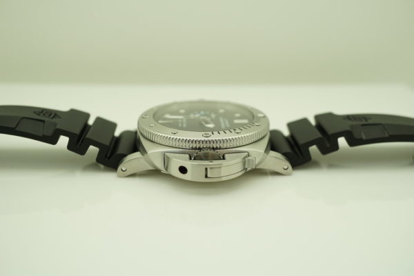 Panerai PAM 682 LUMINOR SUBMERSIBLE 1950 42MM 3 DAYS U SERIES 2018 FULL SET - Image 3