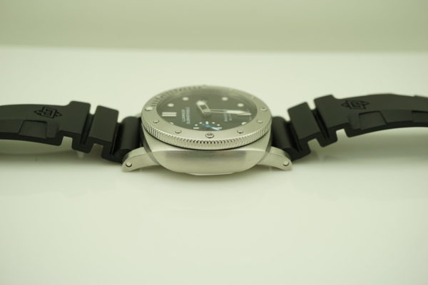 Panerai PAM 682 LUMINOR SUBMERSIBLE 1950 42MM 3 DAYS U SERIES 2018 FULL SET - Image 4