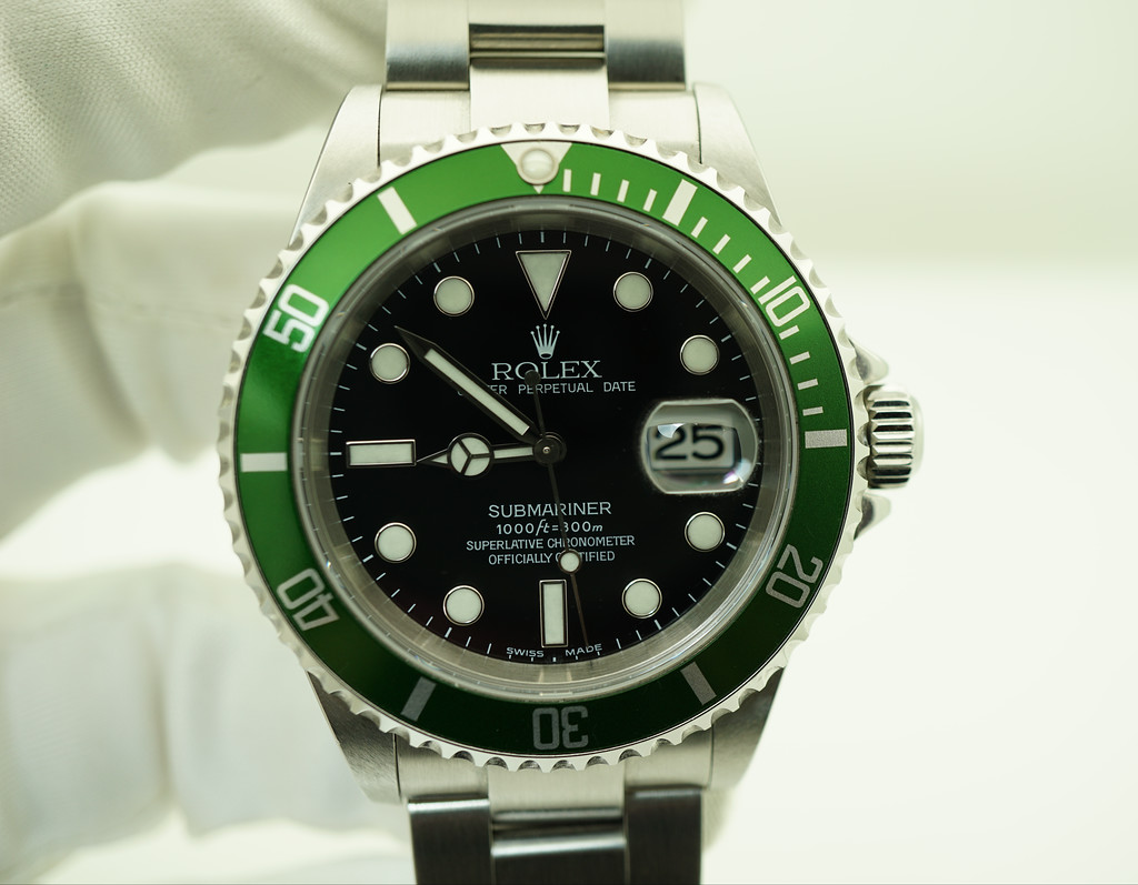 Submariner 'Kermit Flat 4', reference 16610LV Montre bracelet en acier avec  date, Stainless steel wristwatch with date and bracelet Vers 2003, Circa  2003, Fine Watches, 2023