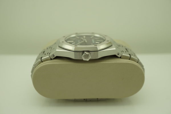 Audemars PIGUET ROYAL OAK 15300ST BLACK DIAL G SERIAL 39MM FULL SET - Image 3