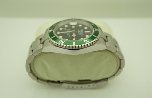 Rolex 16610LV SUBMARINER KERMIT GREEN BEZEL 50TH ANNIVERSARY D SERIAL FULL SET - Image 4