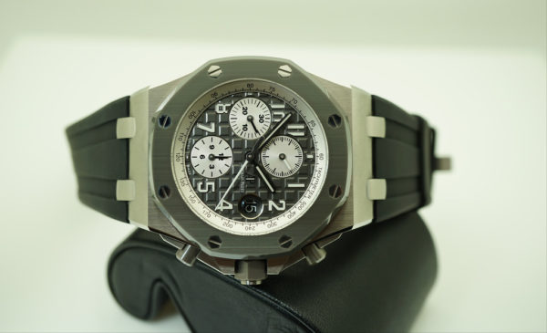 Audemars PIGUET ROYAL OAK OFFSHORE GHOST TITANIUM GREY CERAMIC 26470 EXTRA STRAP - Image 7