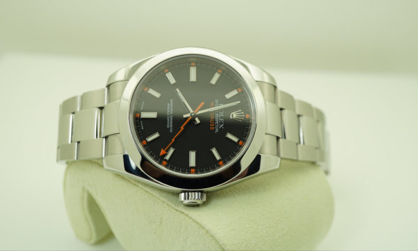Rolex 116400 MILGAUSS BLACK DIAL V SERIAL BOXES WARANTY CARD - Image 9