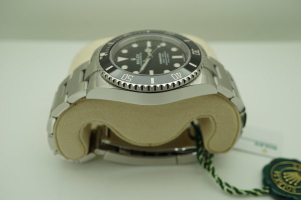 BRAND NEW Rolex 114060 SUBMARINER CERAMIC NO DATE RANDOM SERIAL 2020 COMPLETE SET - Image 4