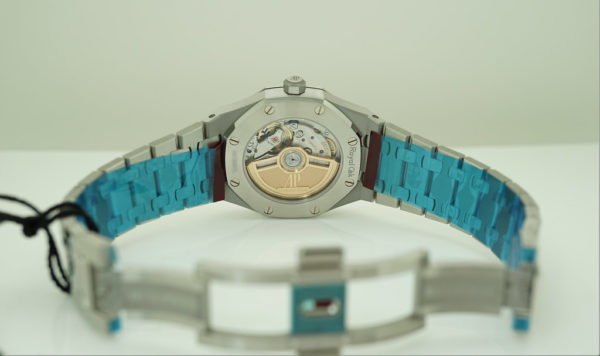 BRAND NEW Audemars PIGUET ROYAL OAK 77350ST WHITE DIAL 34MM 2020 MODEL COMPLETE SET - Image 9