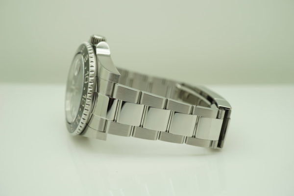 Rolex 116710LN GMT MASTER II BLACK CERAMIC BEZEL 2019 WARRANTY FULL SET - Image 5