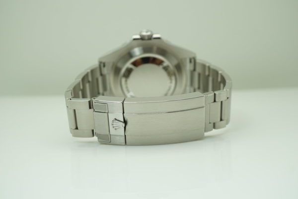 Rolex 126600 SEA-DWELLER 43 CYCLOP RED TEXT MK2 DIAL 2020 WARRANTY FULL SET - Image 7