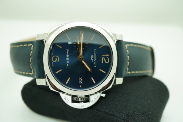 Panerai PAM 688 LUMINOR 1950 3 DAYS GMT BLUE DIAL 42MM LIMITED EDITION COMPLETE - Image 8