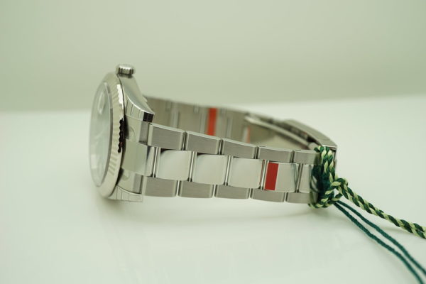 BRAND NEW Rolex 126334 DATEJUST 41 FLUTED BEZEL BLUE STICK DIAL OYSTER 2020 FULL SET - Image 5