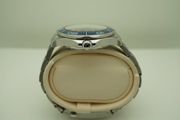 Omega SEAMASTER DIVER 300M CO-AXIAL MASTER STEEL BLUE WAVE DIAL 42MM FULL SET - Image 3