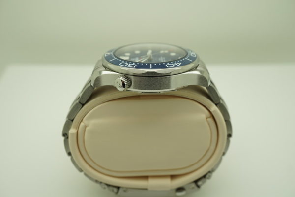 Omega SEAMASTER DIVER 300M CO-AXIAL MASTER STEEL BLUE WAVE DIAL 42MM FULL SET - Image 4