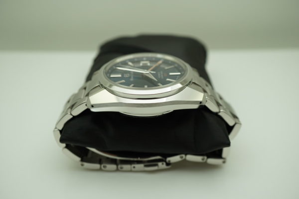 GRAND SEIKO SBGJ235 BOUTIQUE LIMITED EDITION AUTO Hi-Beat GMT BLUE DIAL WARRANTY - Image 4
